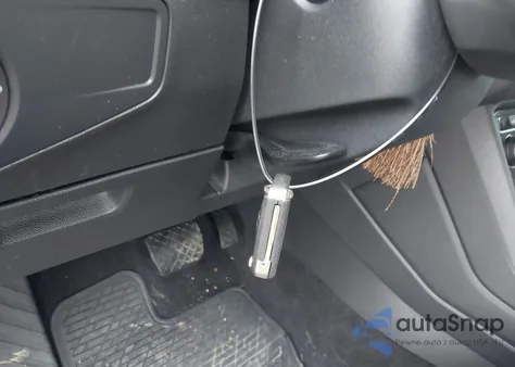 2018 Volkswagen Tiguan 2.0T Se/2.0T Sel из США, поврежденный, VIN 3VV2B7AX9JM020223